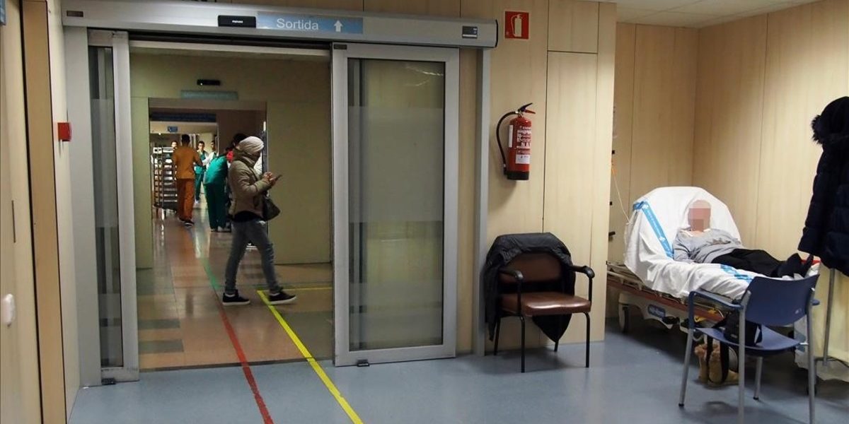 Mujer logra sobrevivir a uno de los paros cardíacos más largos del mundo
