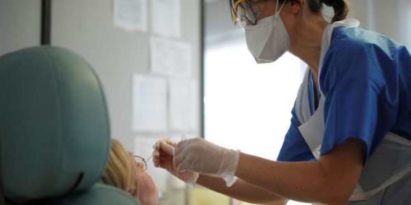 Pérdida del gusto y el olfato por Coronavirus