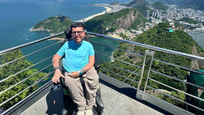 Viajar sin barreras: la experiencia de Cory Lee para personas con discapacidad